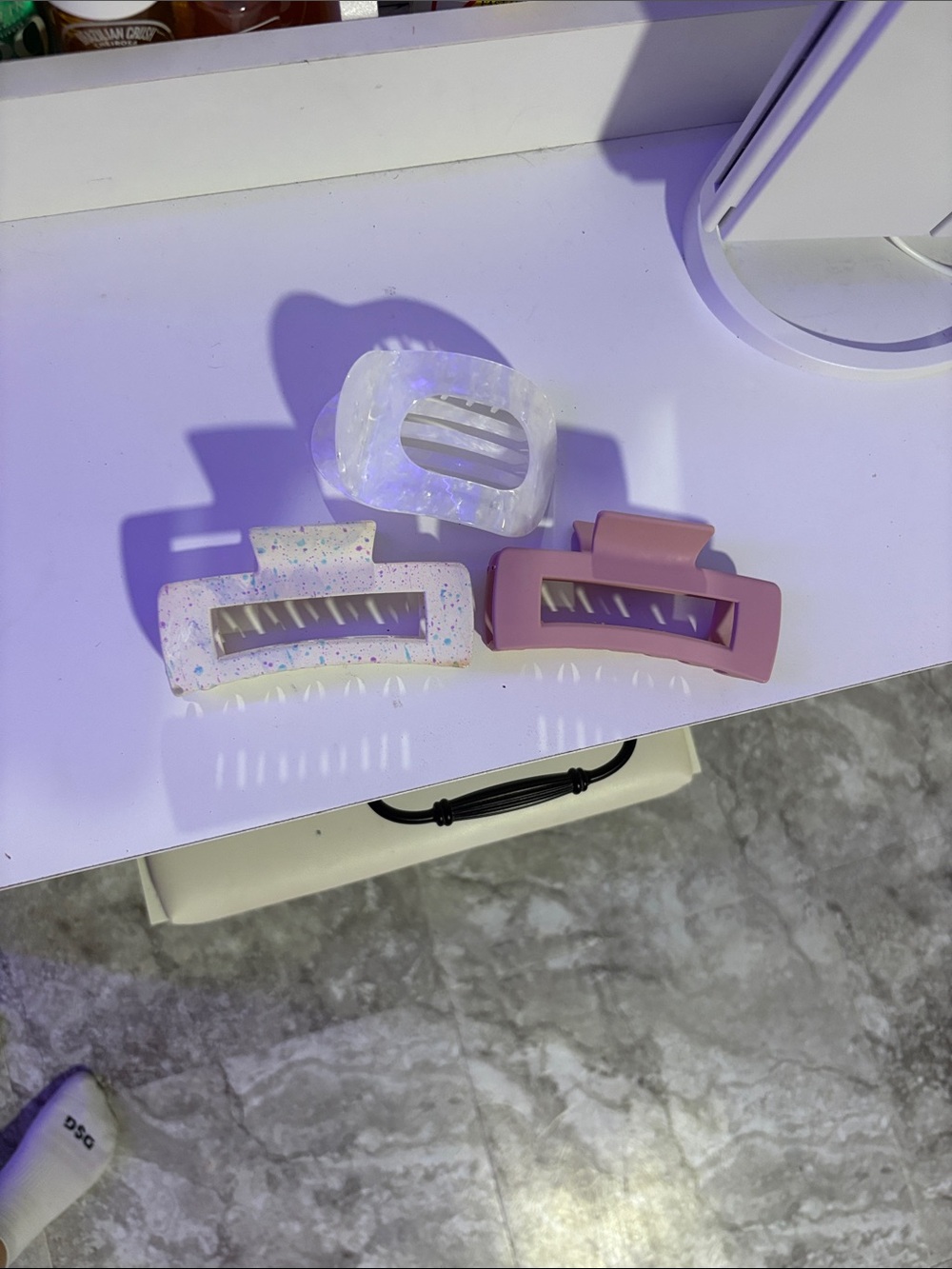 Amazon Women Hair Claw Clips Set - Pink, White, Speckled